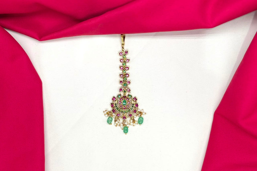 Jadau Kundan finishing Floral design green beads Maang Tikka