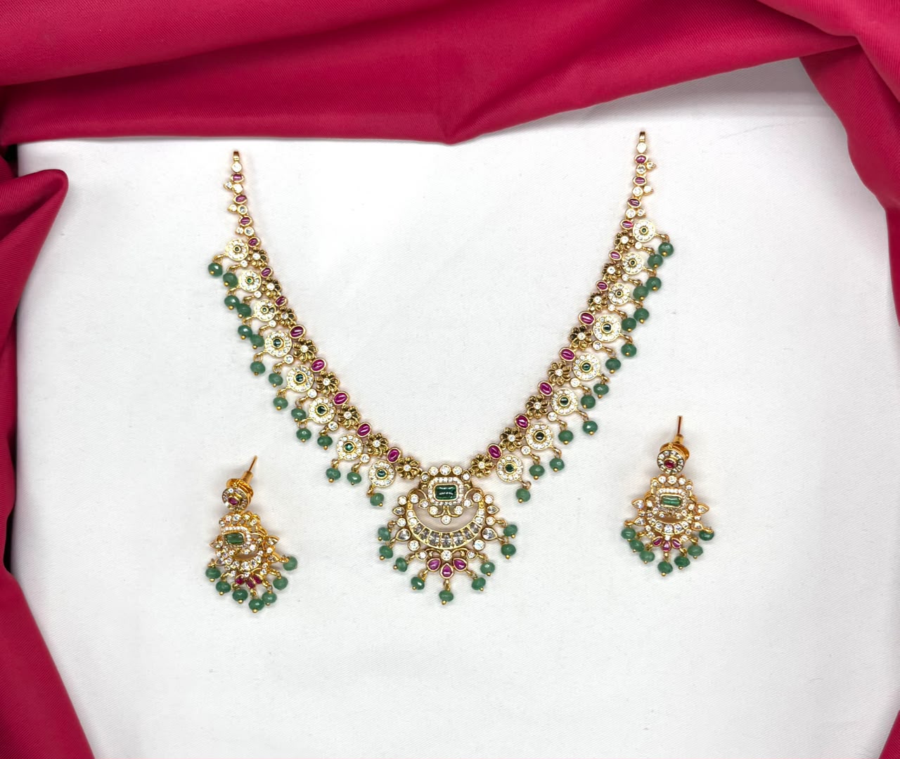 Nakshi finishing with Green Beads flower design Short Necklace