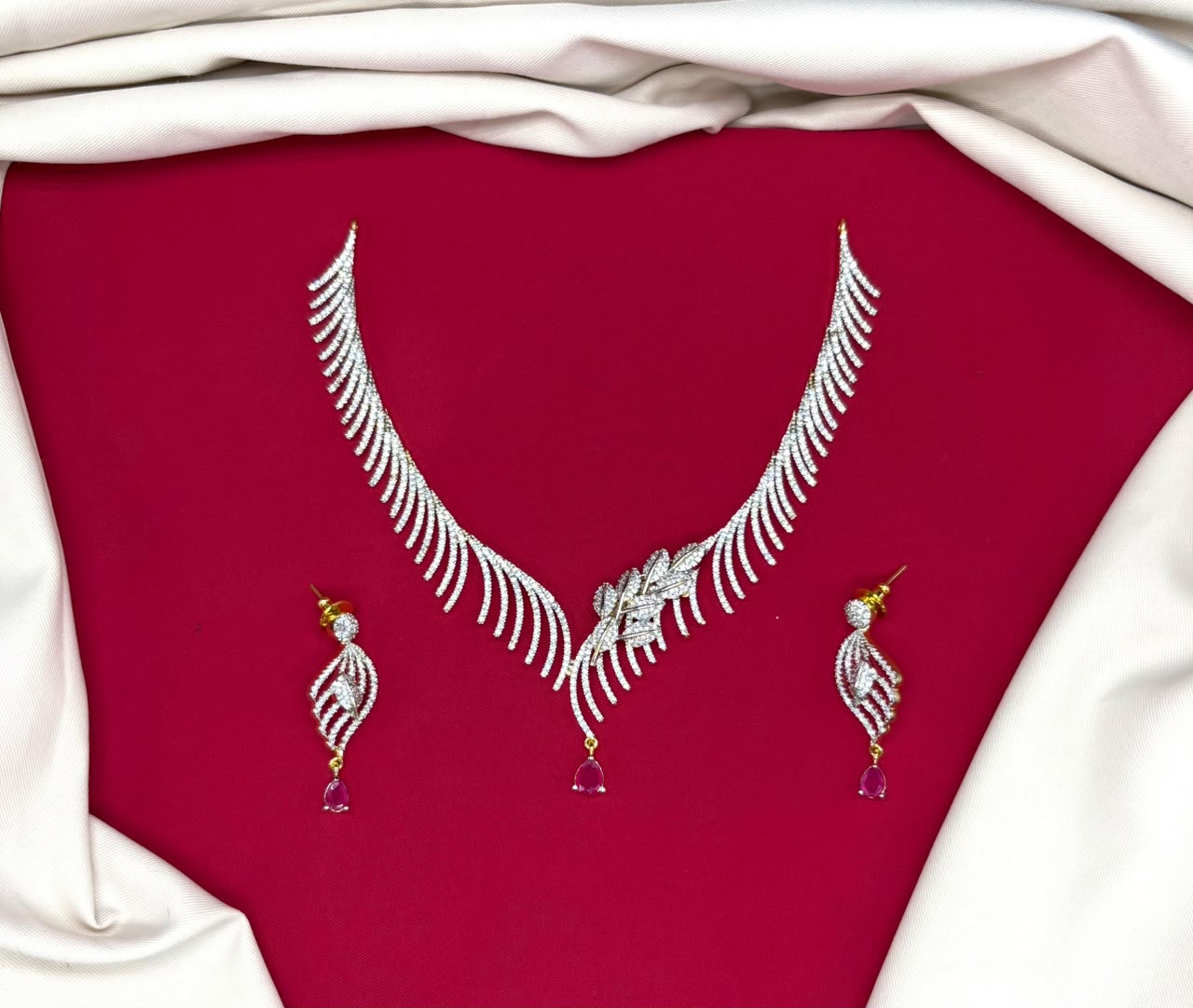 G.J finishing features rhodium-plated with Pink drop stones cubic zirconia short Necklace
