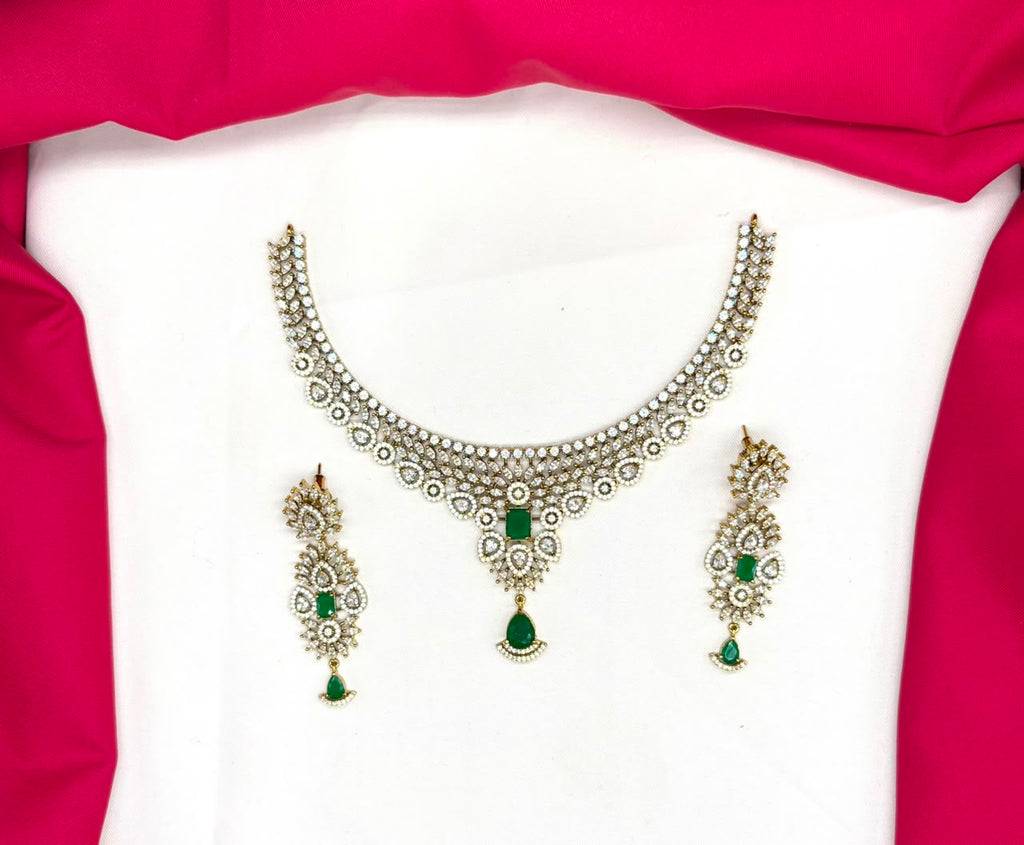Premium features intricate Victorian-style Uncut American Diamonds Necklace