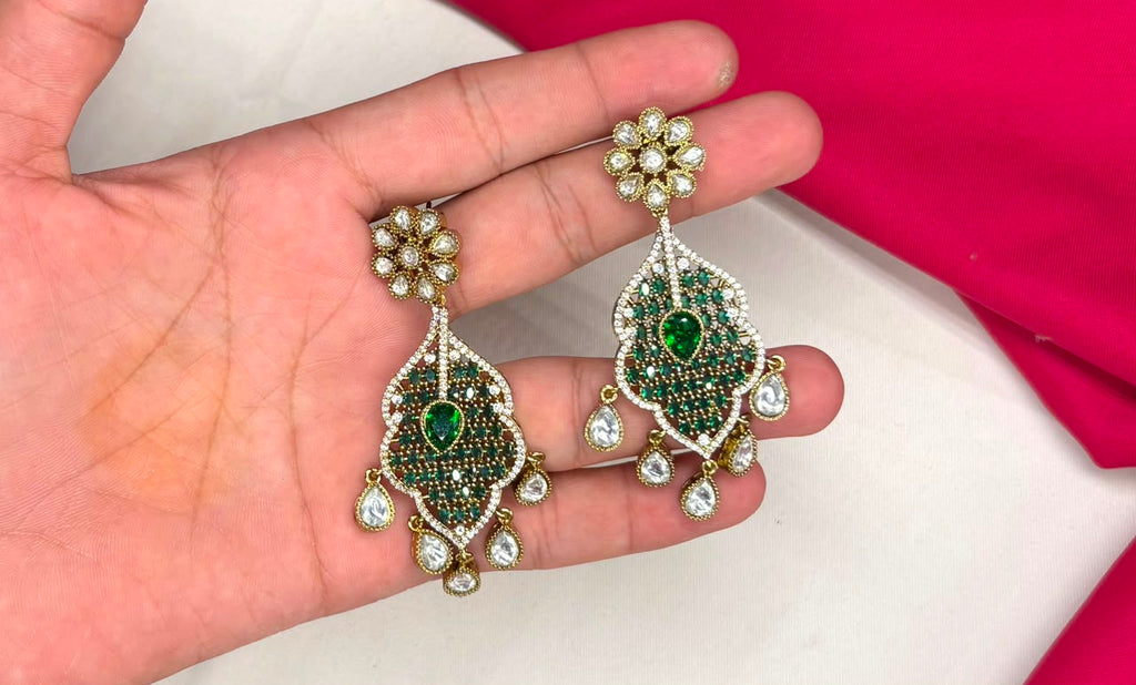 Premium Victorian AD kundan with small Green uncut diamond cubic zirconia Short Necklace