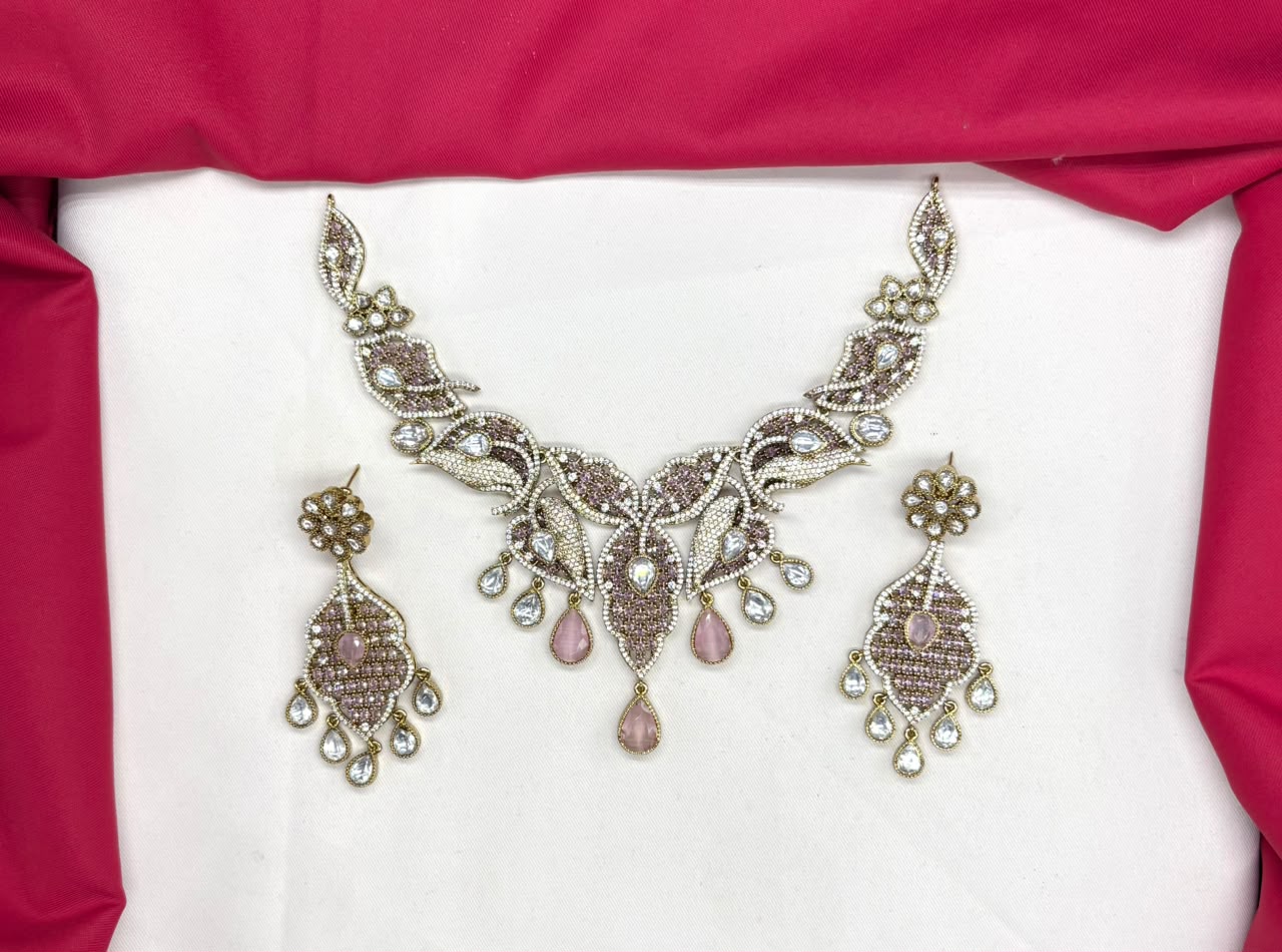 Premium Victorian AD kundan with small Baby- Pink uncut diamond cubic zirconia Short Necklace
