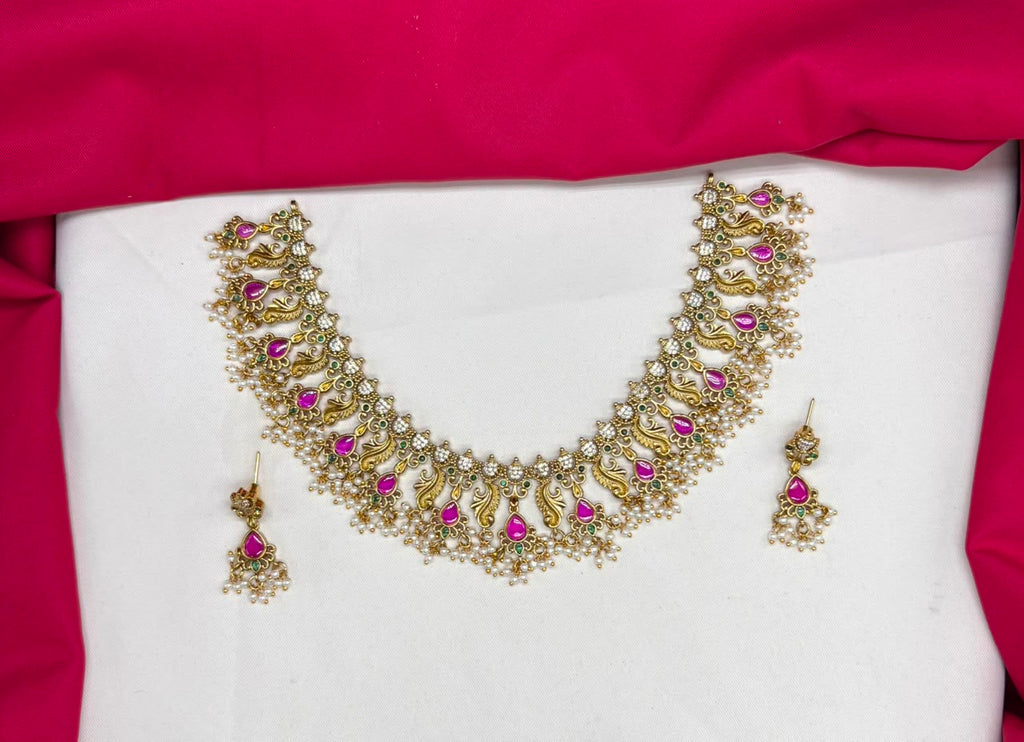 Matte finishing flower design with small white Pearls Short Necklace