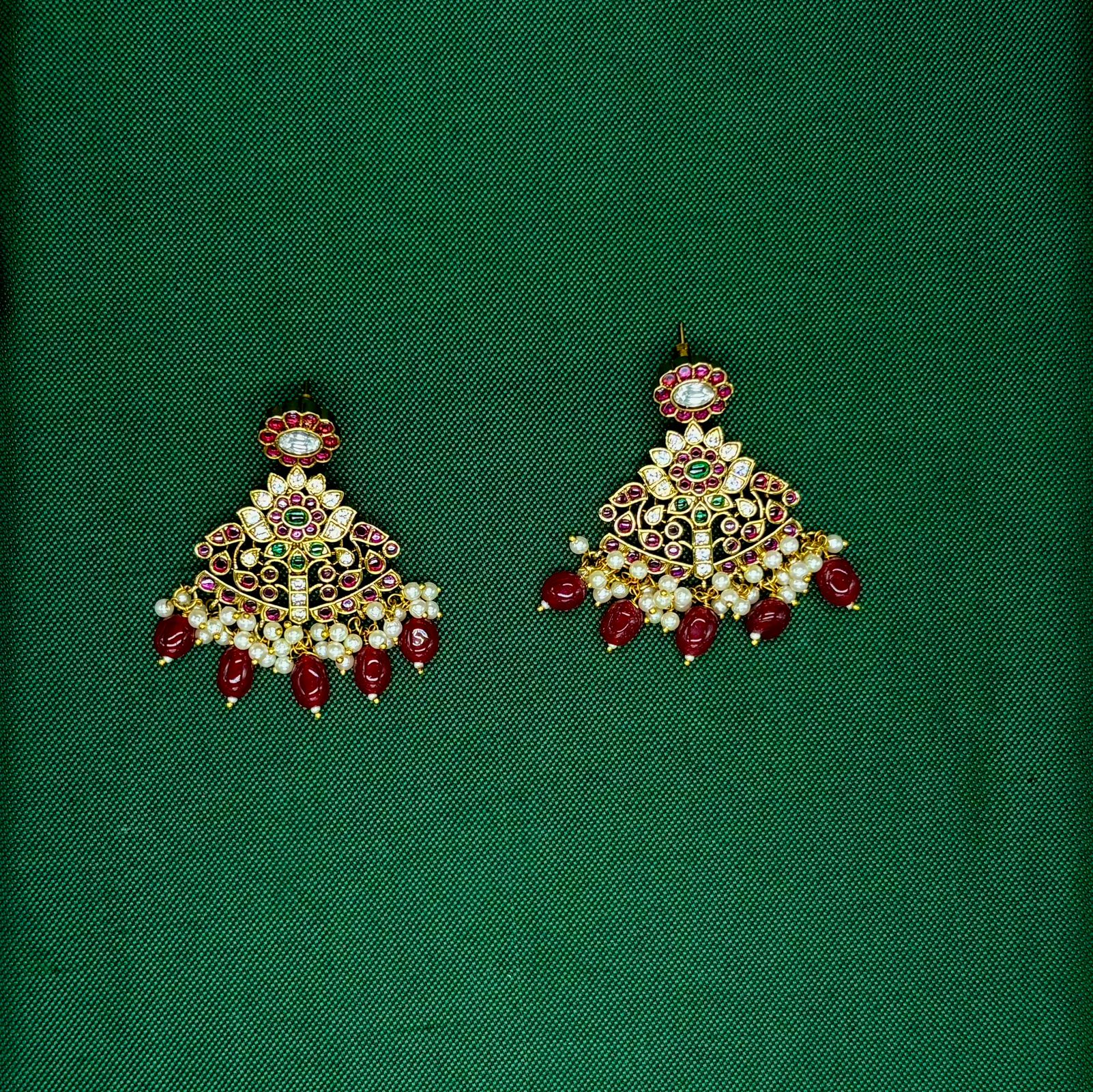 Jadau Kundan Necklace