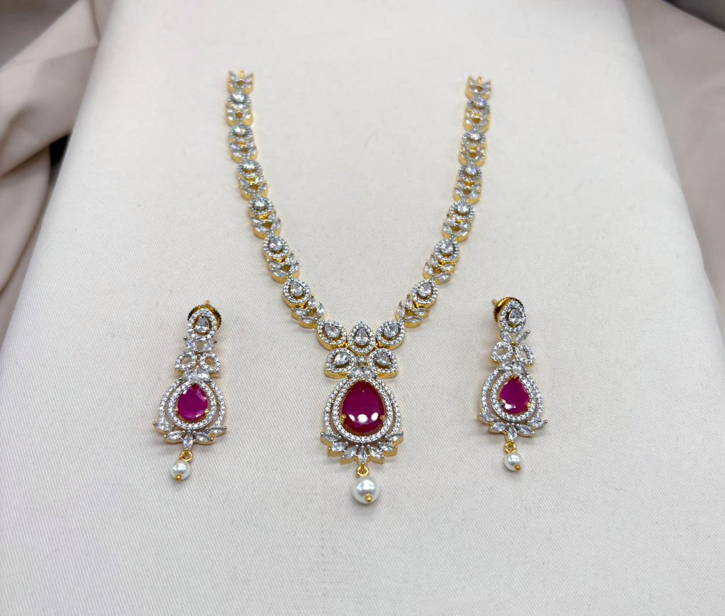 Gj Polish Short Necklace