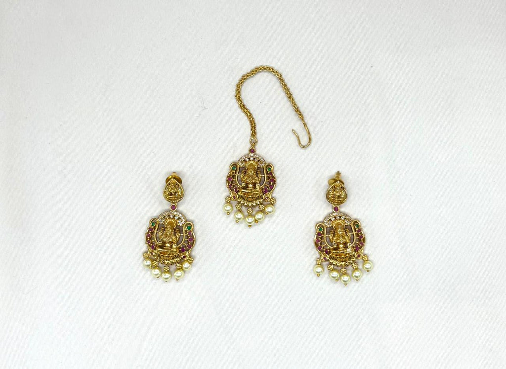 Matte finishing Lord Lakshmi Combo-Set
