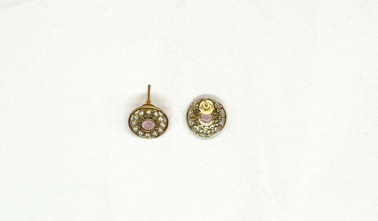 Victorian finishing With Pink Stones Short Necklace