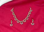Victorian White -Stone Short Necklace