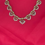 Victorian White -Stone Short Necklace