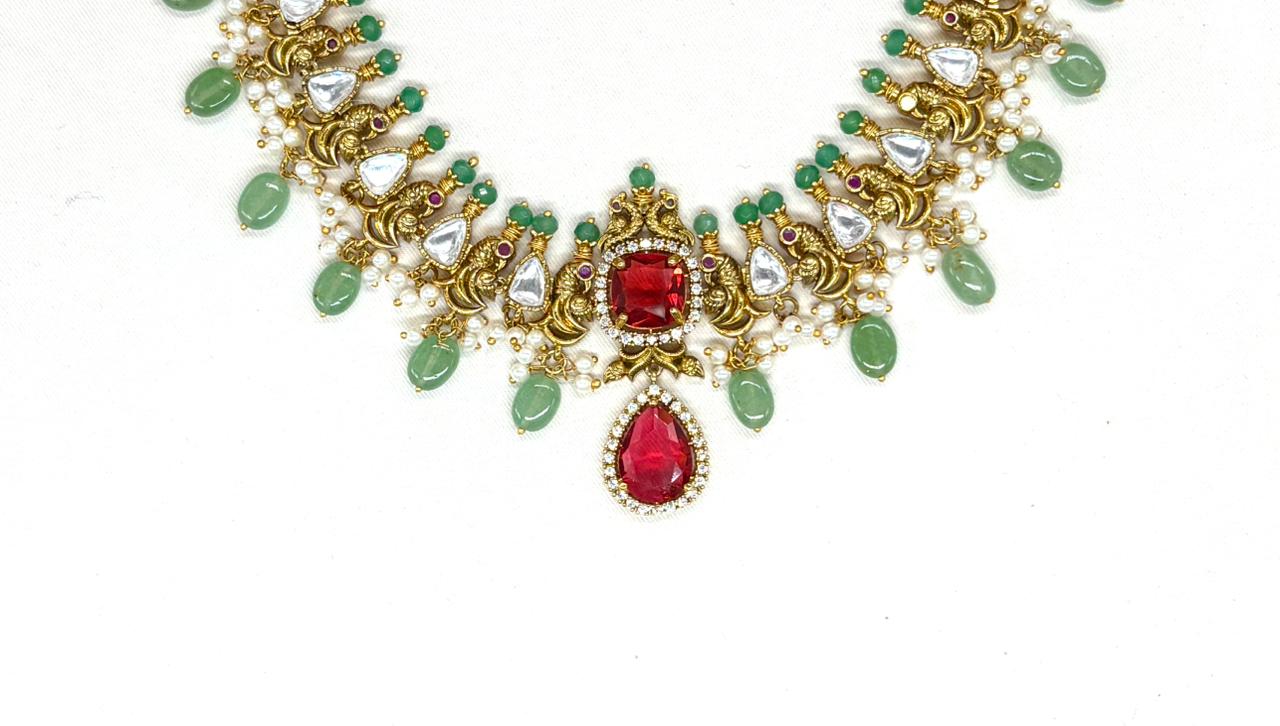 Gold plating with kundan Stone Short Necklace