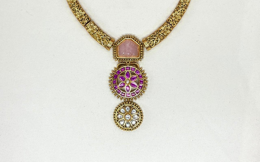 Gold-plated Baby-pink kempu Stone Short Kanti