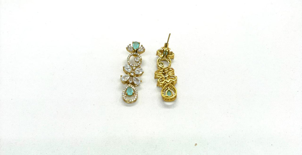 Gold-plated American Diamond Mint-Green Stones Short Necklace