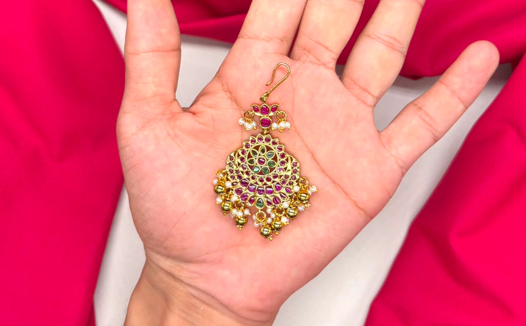 Jadau Kundan finishing floral design with golden balls Maang Tikka