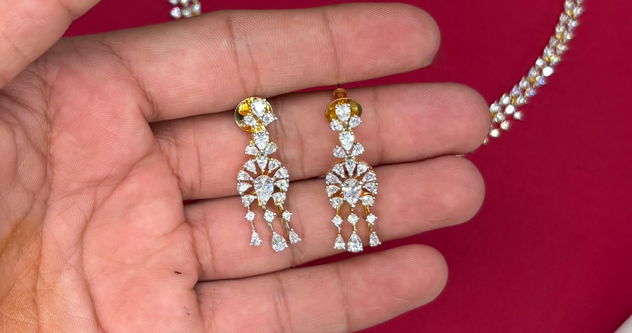 G.J finishing zircon rhodium White Zircon short Necklace