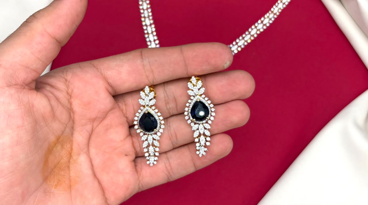 G.J finishing emerald and Blue stone with tear-drop emerald pendant Short Necklace