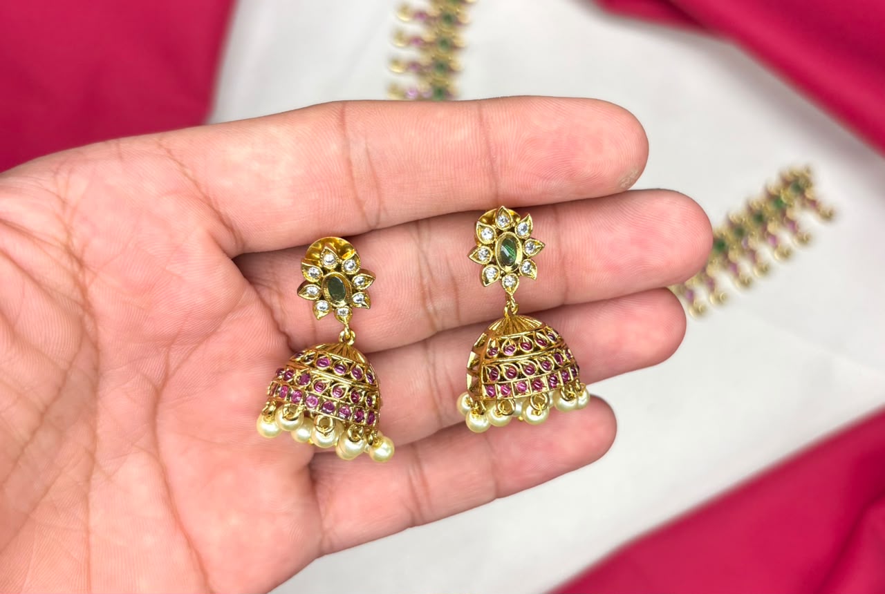 premium Jadau Kundan with kmepu stones drop Green Beads short Necklace