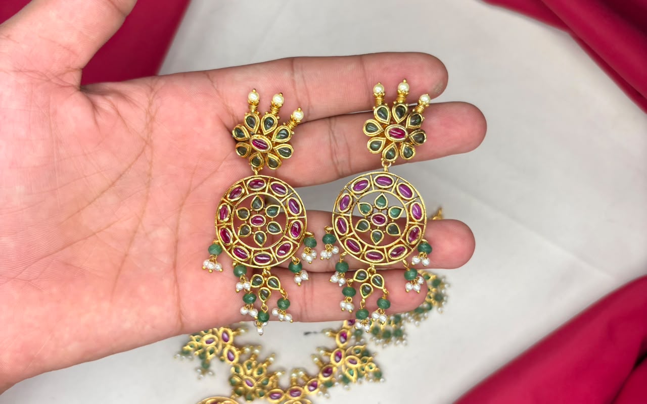 RAJKAMAL Jewellery Jadau Kundan green stones Necklace