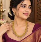 Jadau Kundan lord Lakshmi designed with Beautiful (Bottumala)Necklace